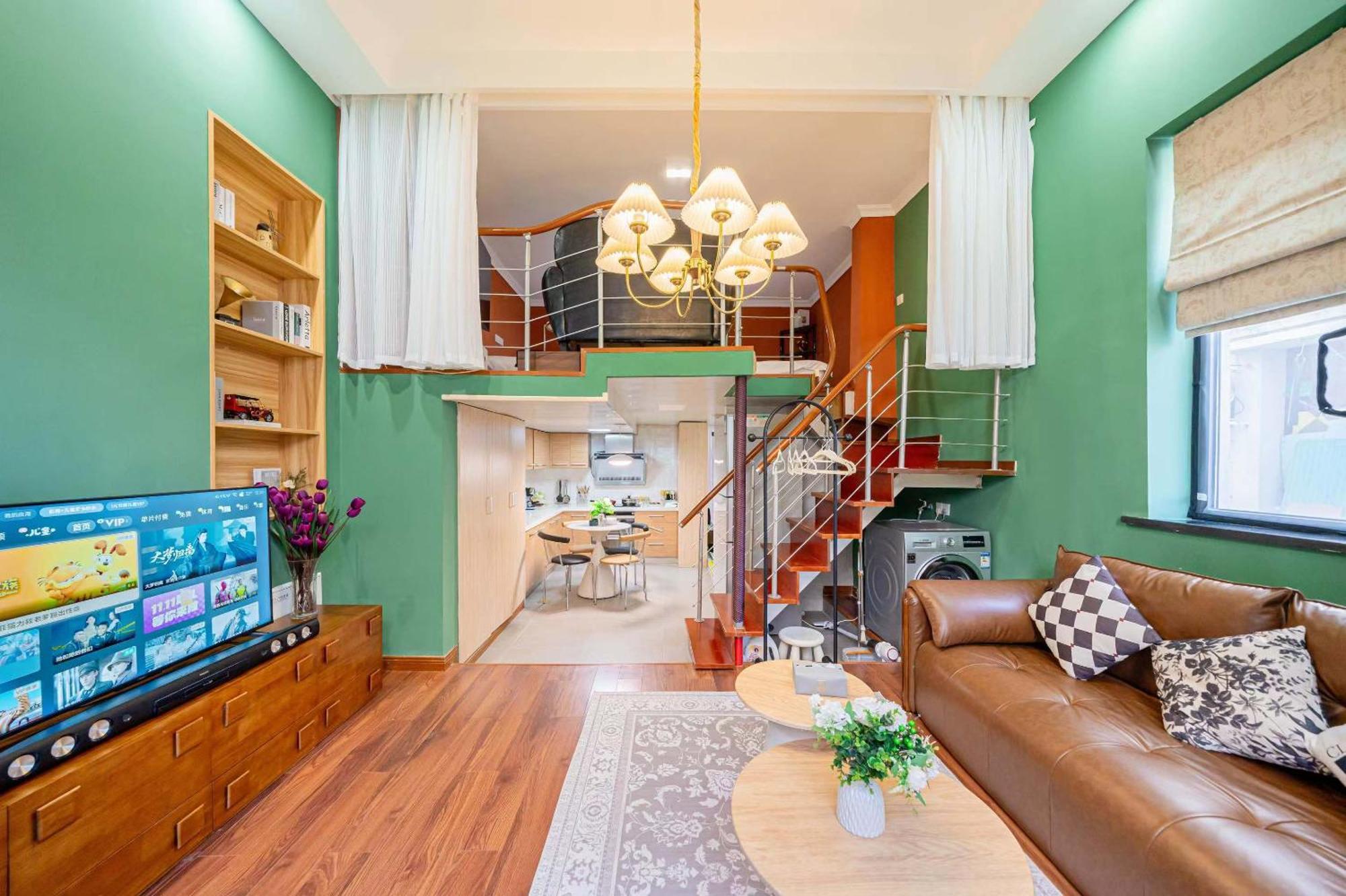Lingju - Jing'an Temple Branch Apartment