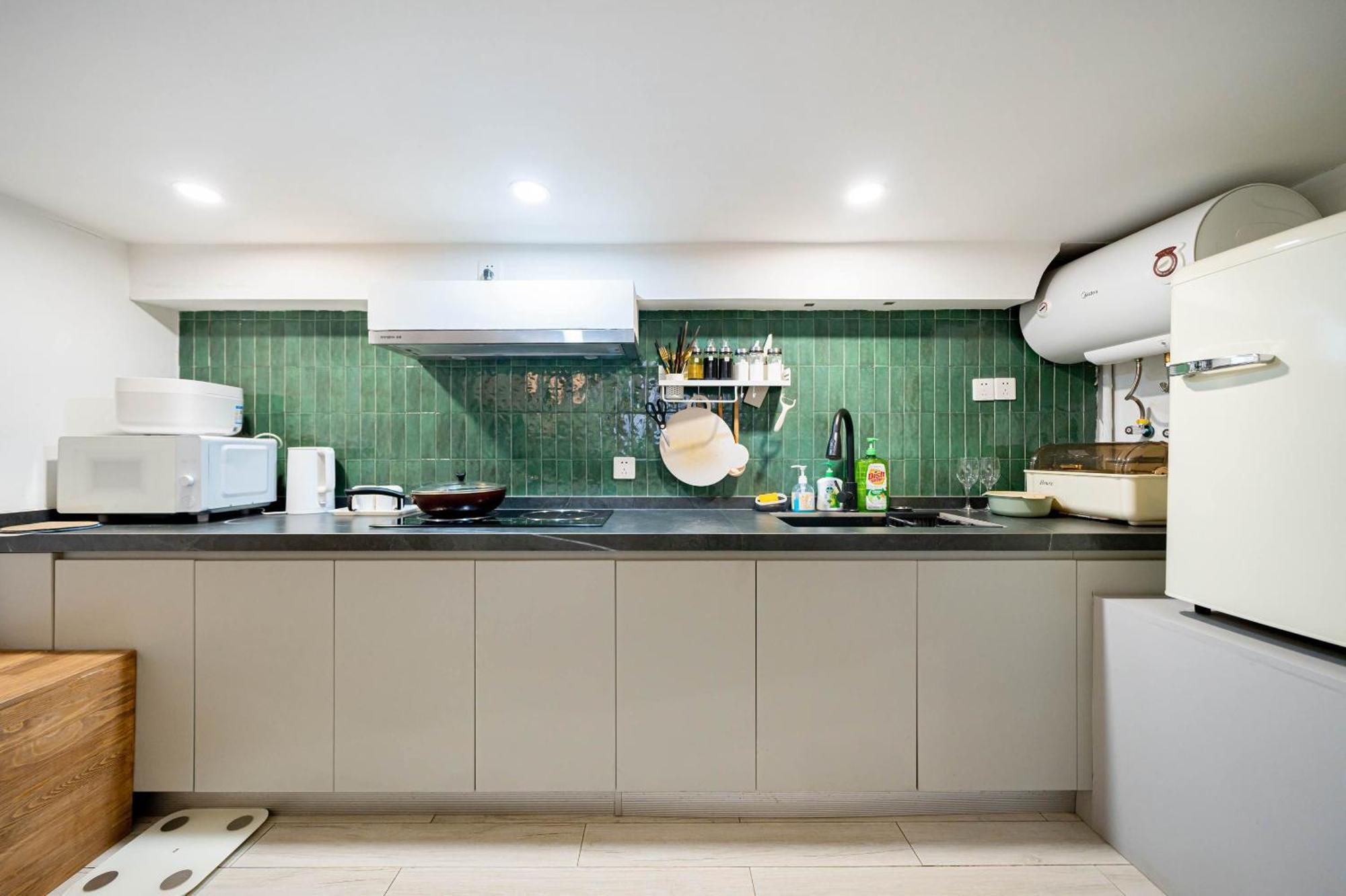 Apartment Lingju - Jing'an Temple Branch *